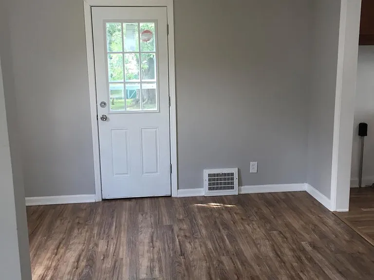 824 Lincoln Blvd — Photo 10