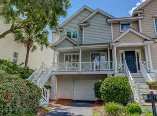 4 Commons Ct, Isle Of Palms, SC 29451