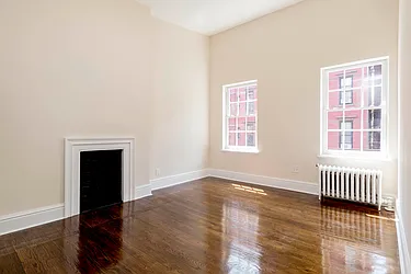 191 West 10th Street, #7