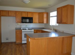4908 W Cave Peak Dr, Riverton, UT 84096