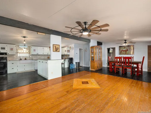 323 county road 6842, Lytle, TX 78052