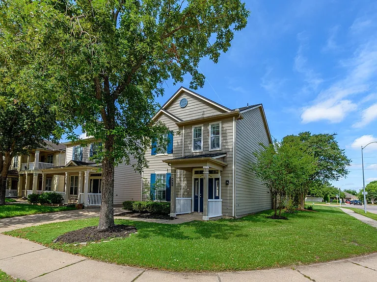 9631 Coyote Creek Dr — Photo 4