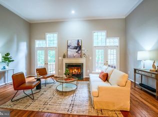 1213 Weatherstone Ct, Reston, VA 20194