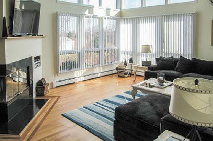5th image of 47 Gloucester Ave
