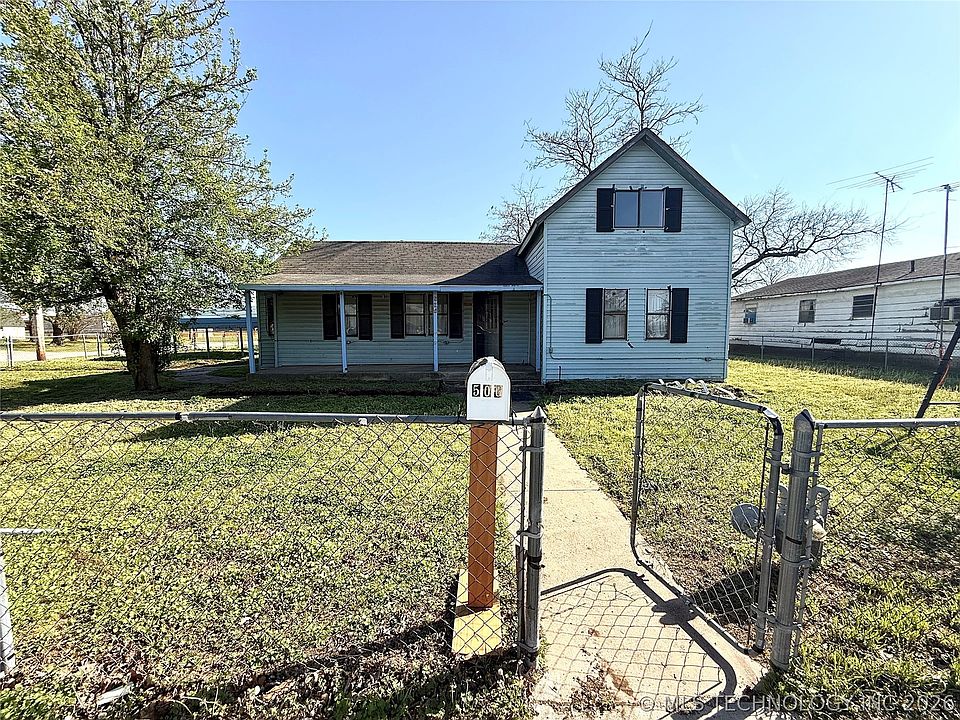2nd image of 506 W 5th St