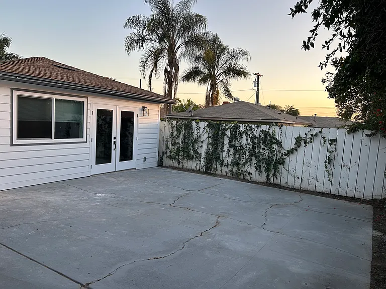 1940 Skyline Dr — Photo 18