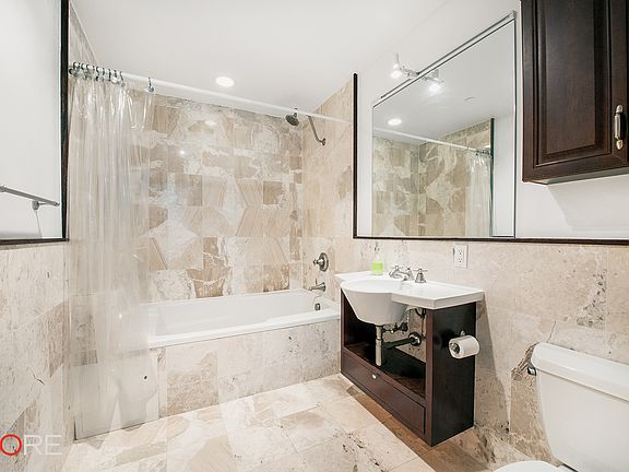 5th image of 675 Sackett St APT 208