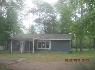 5379 Willoway Rd, Lewiston, MI 49756