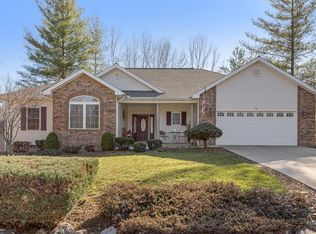 36 Holly Ln, Fairfield Glade, TN 38558