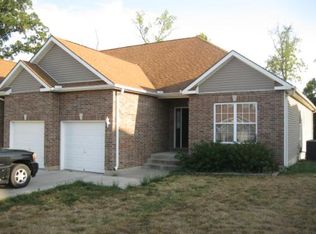 1812 Villa Dr, Warrensburg, MO 64093