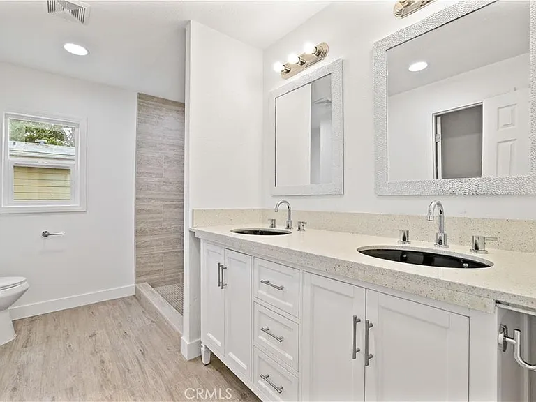 32549 Crescent Ave — Photo 8