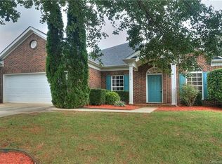 9319 Culcairn Rd, Huntersville, NC 28078