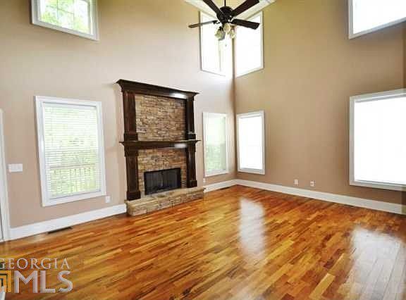 5th image of 1021 Windsor Creek Dr