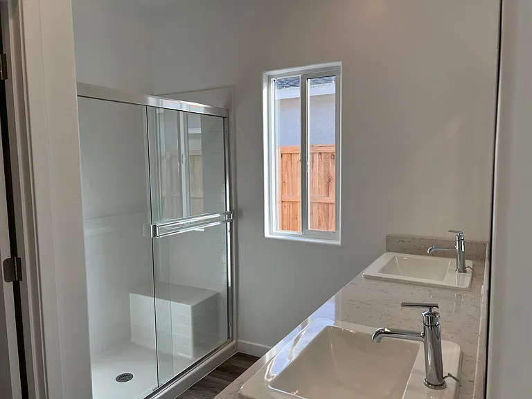 9634 Maple Terrace Ln — Photo 15