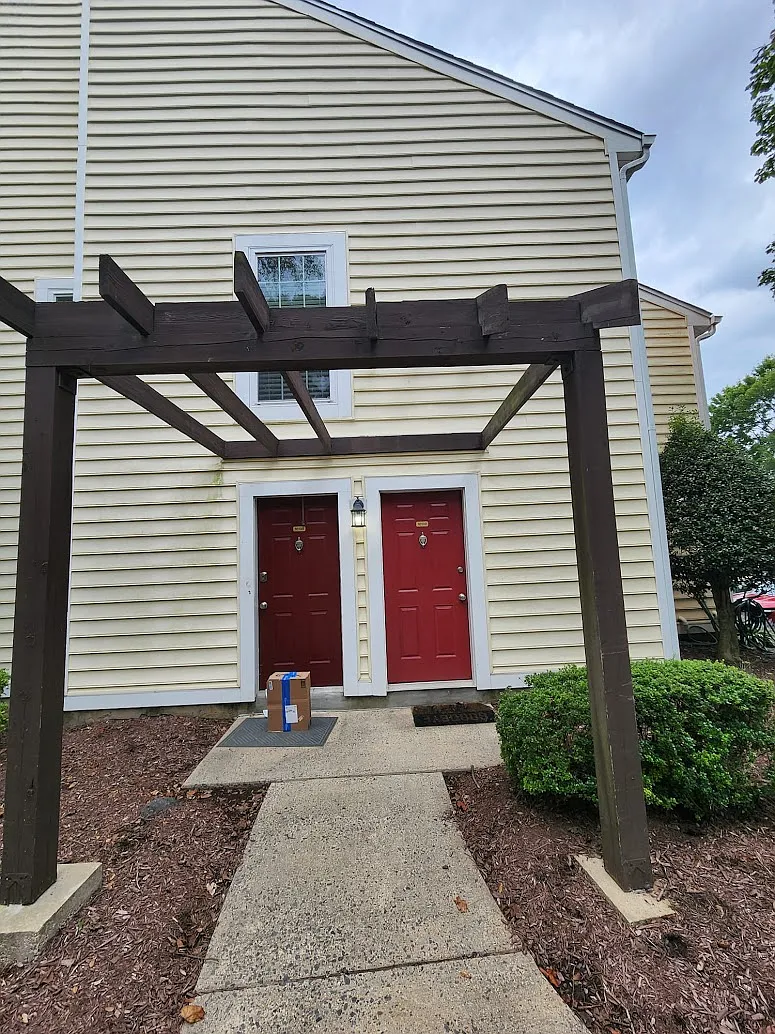 2 bed, 1269 sqft, $2,800 — Photo 2