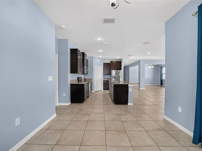 4572 SW 65th Pl — Photo 30