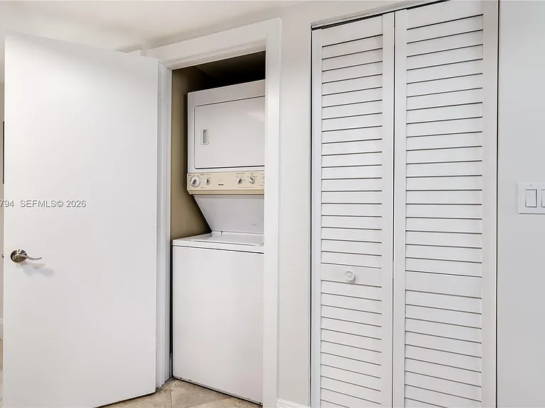 2951 S Bayshore Dr #815 — Photo 13