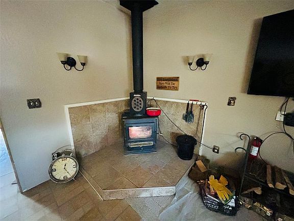 5th image of 31038 Hamilton Rd