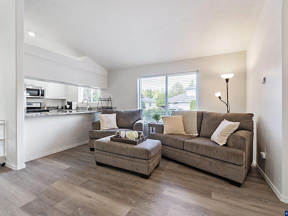 5th image of 3155 La Costa Loop S