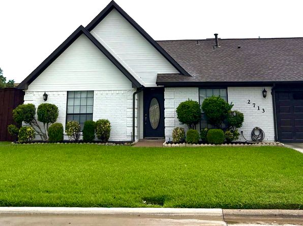 2713 Pinery Ln