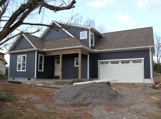 307 Lakeview Cove Dr, Loudon, TN 37774