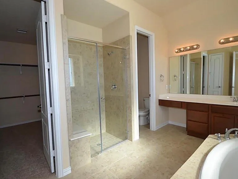 7219 Pearl Terrace Ln — Photo 31