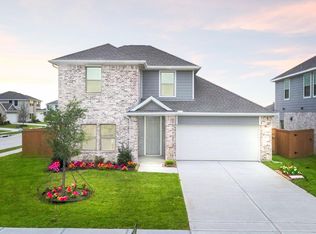 2425 E Heritage Dr, Dayton, TX 77535