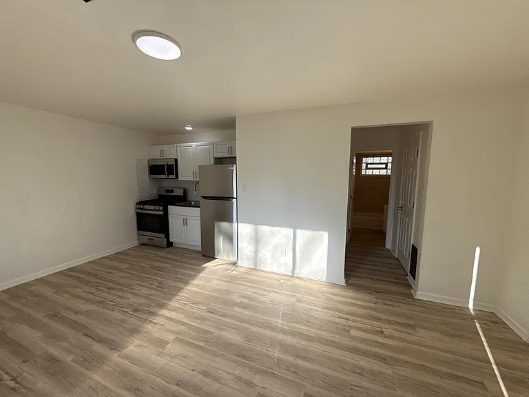 3912 Kirkup Ave #3 — Photo 7