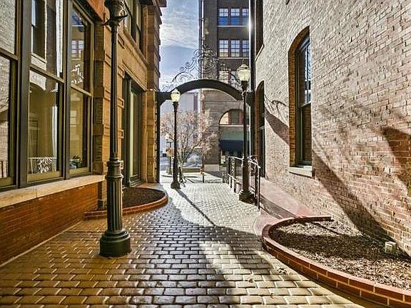 SoHo Entrance