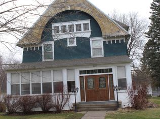 402 3rd St, Sioux Rapids, IA 50585