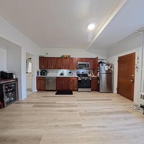 436 Waverley Oaks Rd #1 Photo 1