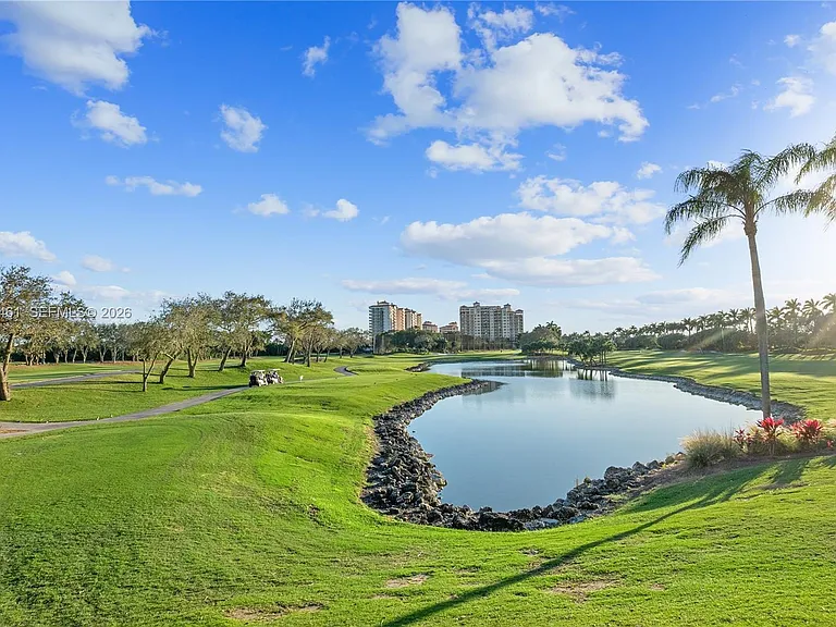 13621 Deering Bay Dr #304 — Photo 48