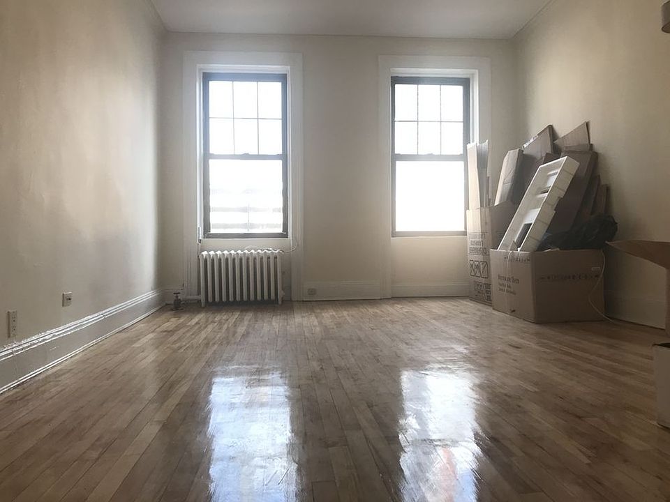 1st image of 400 W 54th St APT 4C