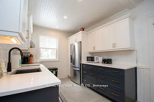 1074 Lakehurst Rd — Photo 16