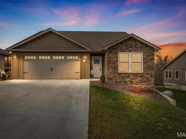 10135 Brookside Dr, Potosi, MO 63664