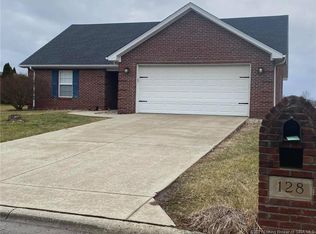128 N Chipaway Ln, Scottsburg, IN 47170