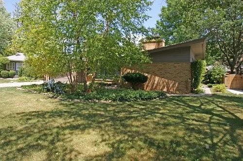 320 S Rosedale Ave photo 1