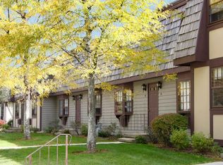 Regent Park Apartments and Townhomes, Nashua, NH 03063