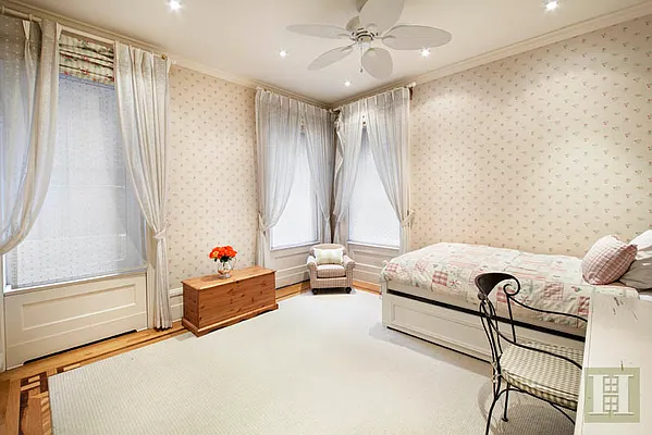 Sold by Halstead Real Estate | media 23