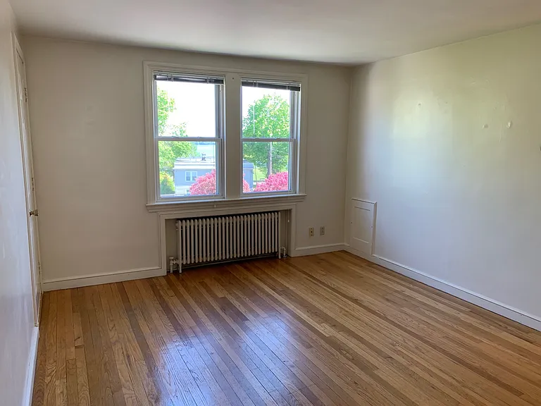 29 Turner St #4 — Photo 10