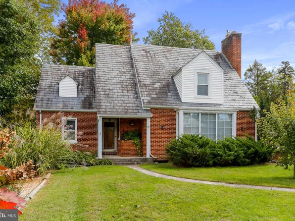 47 Spring Grove Ave, Greencastle, PA 17225