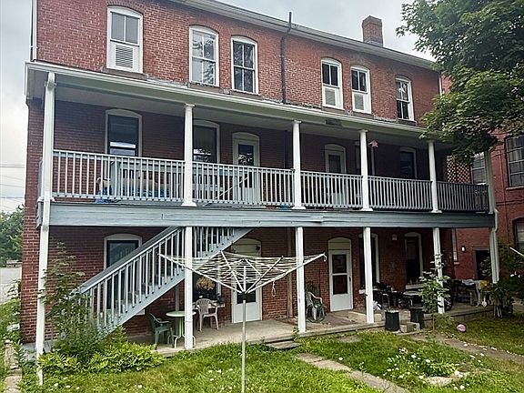 4th image of 28-30 2nd St