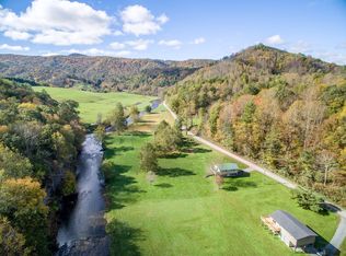 2480 Watauga River Rd, Sugar Grove, NC 28679