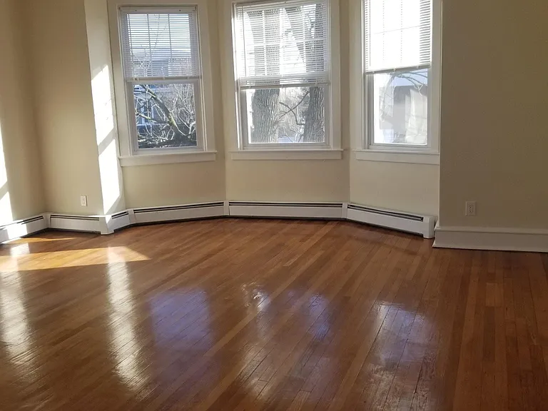 503 West Ave #2-2R — Photo 4
