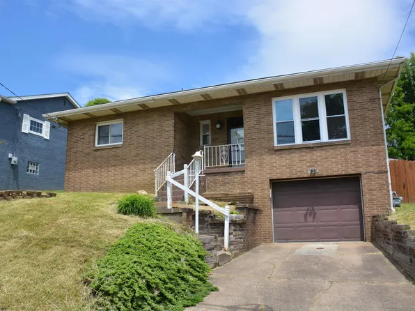 141 Franklin St, Weirton, WV 26062