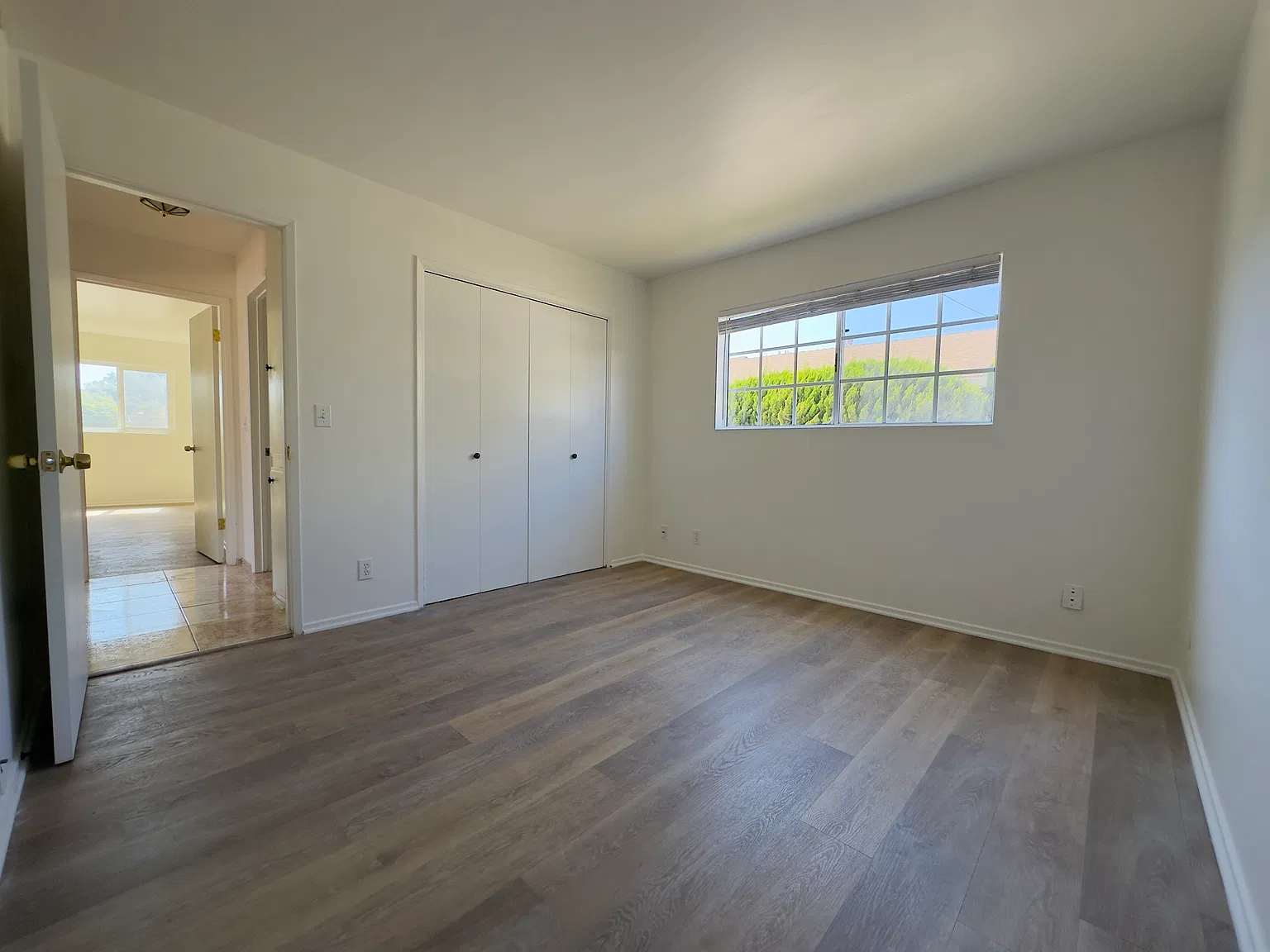 1036 Del Mar Ave — Photo 4