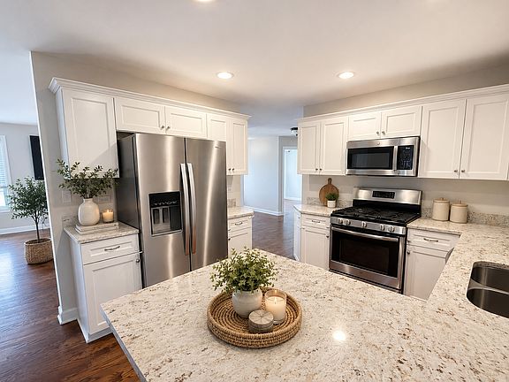 5th image of 23914 S Ann Ln #0
