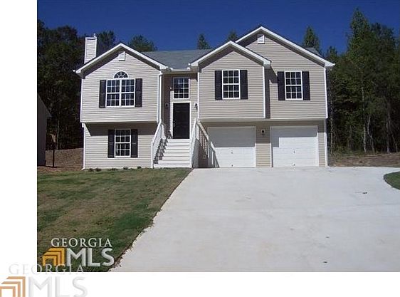 2nd image of 3723 Silver Hill Cir