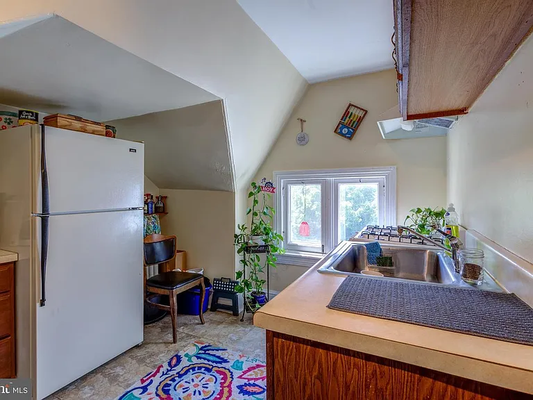 200 S Church St #1 — Photo 9