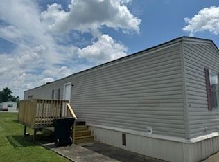 824 Monroe Ln, Oak Grove, KY 42262